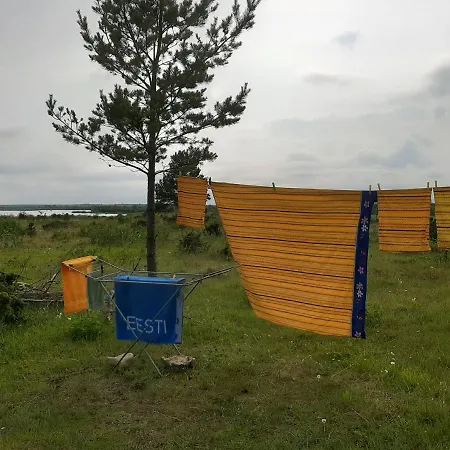 Kadakasuitsu Loodustalu Puhkemaja Saarekula