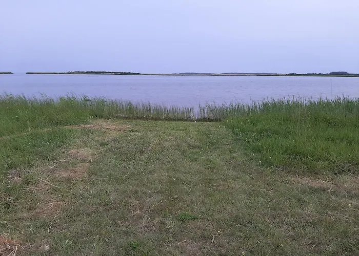 Kadakasuitsu Loodustalu * Saarekula