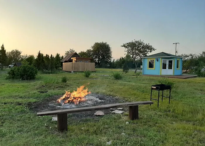 Kadakasuitsu Loodustalu Σπίτι διακοπών *
