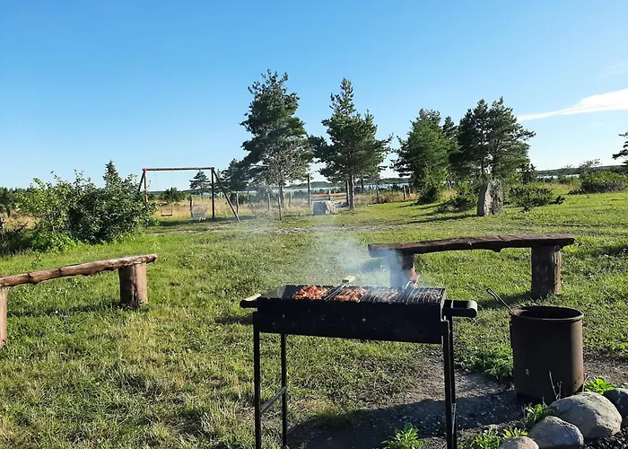 Kadakasuitsu Loodustalu